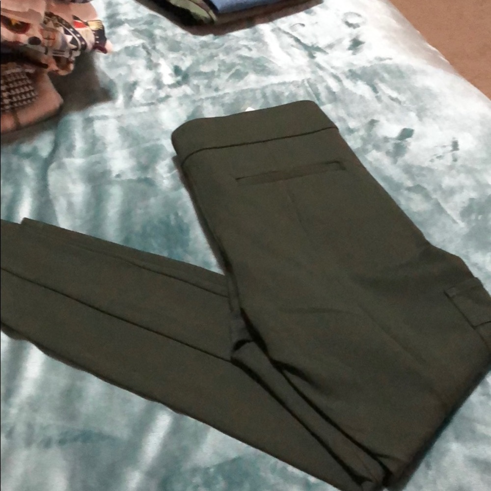 Loft skinny cargo leggings